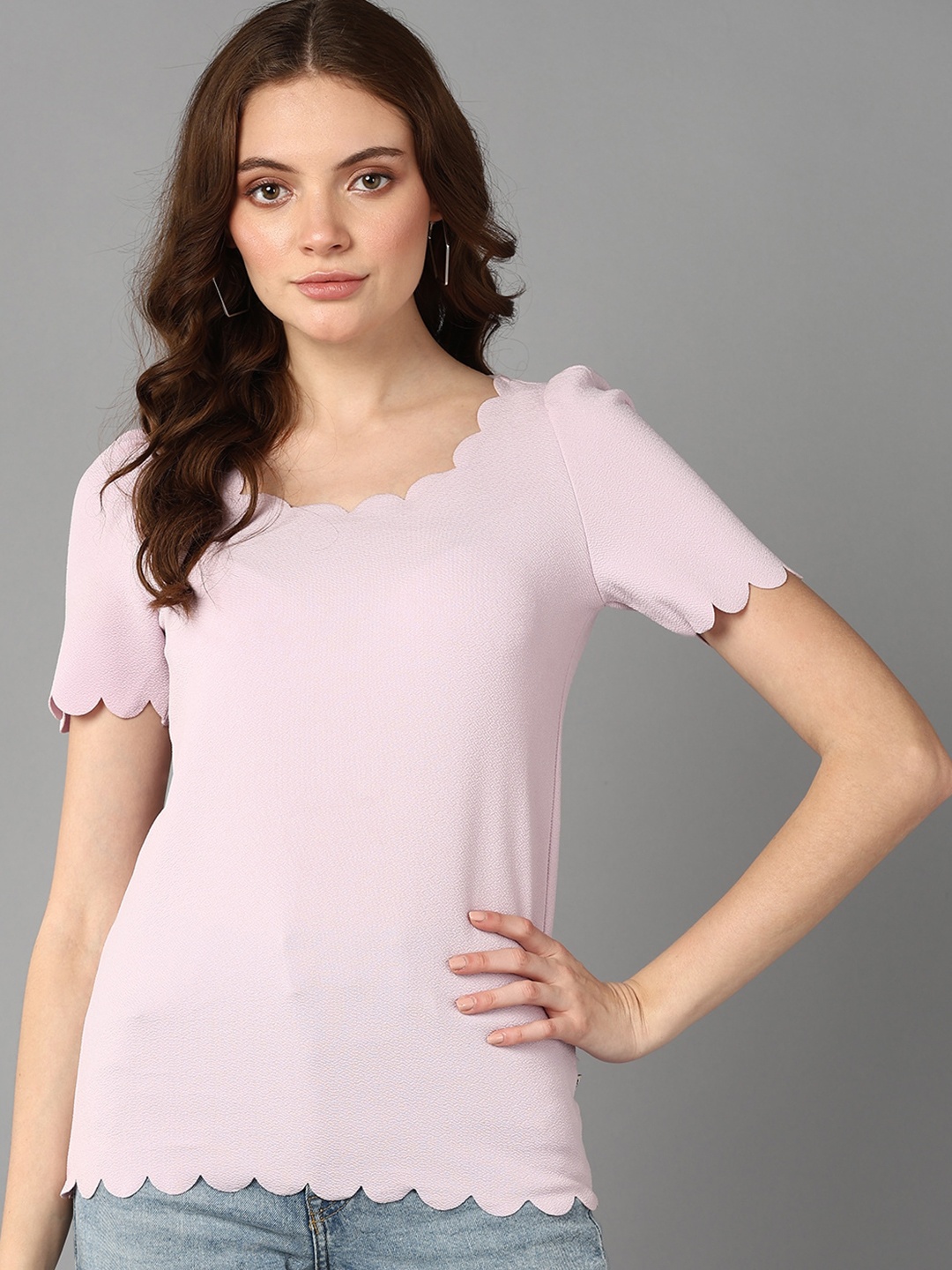 

Roadster Lavender Scallop Neck Regular Top