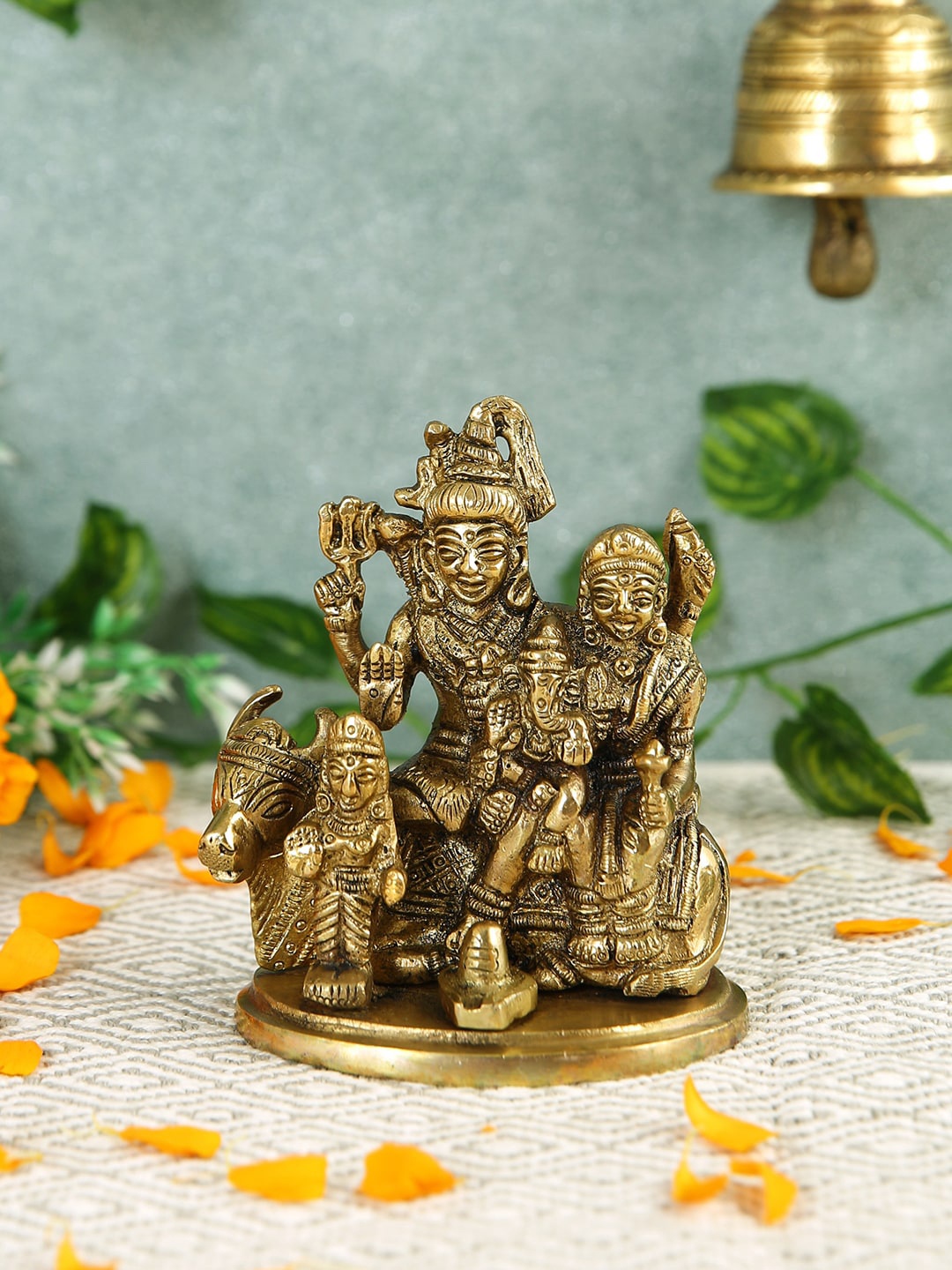 

Imli Street Gond Toned Textured Shiva Family Idol Brass Showpiece, Gold