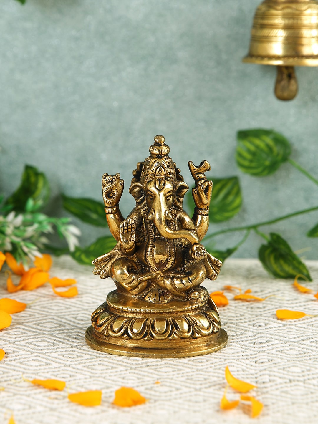 

Imli Street Gold Toned Nepali Ganesh Brass Idol Showpiece