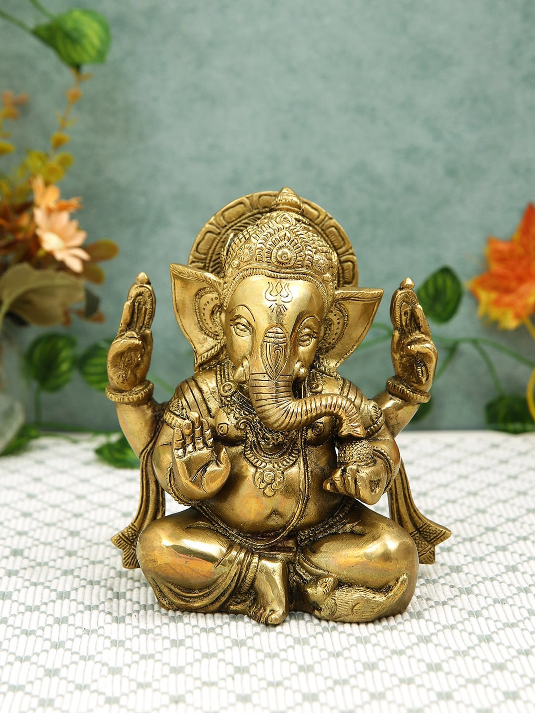 

Imli Street Golden Textured Ganesh Idol Brass Showpiece, Gold