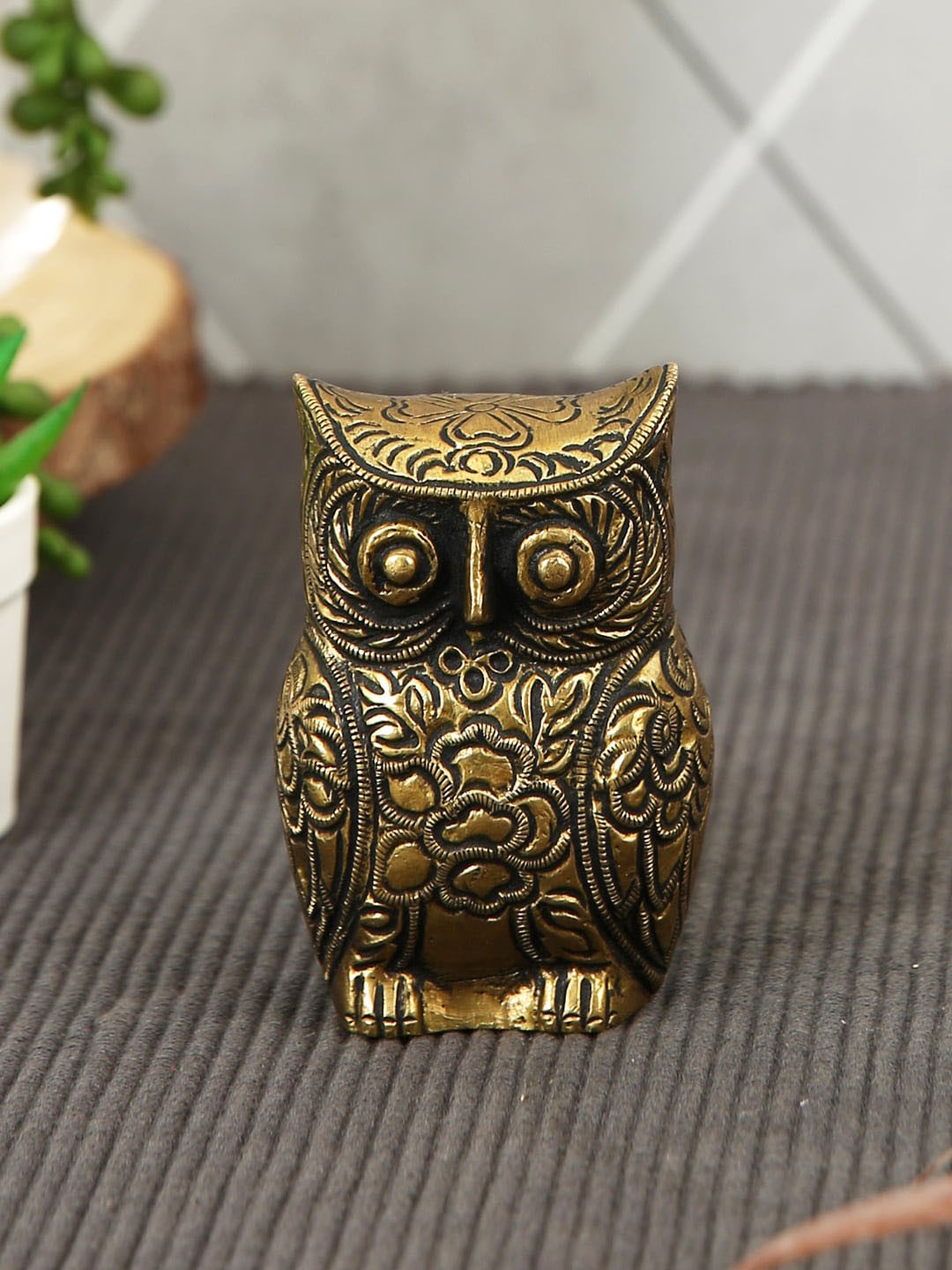 

Imli Street Gold Toned & Black Decorative Brass Owl Showpiece