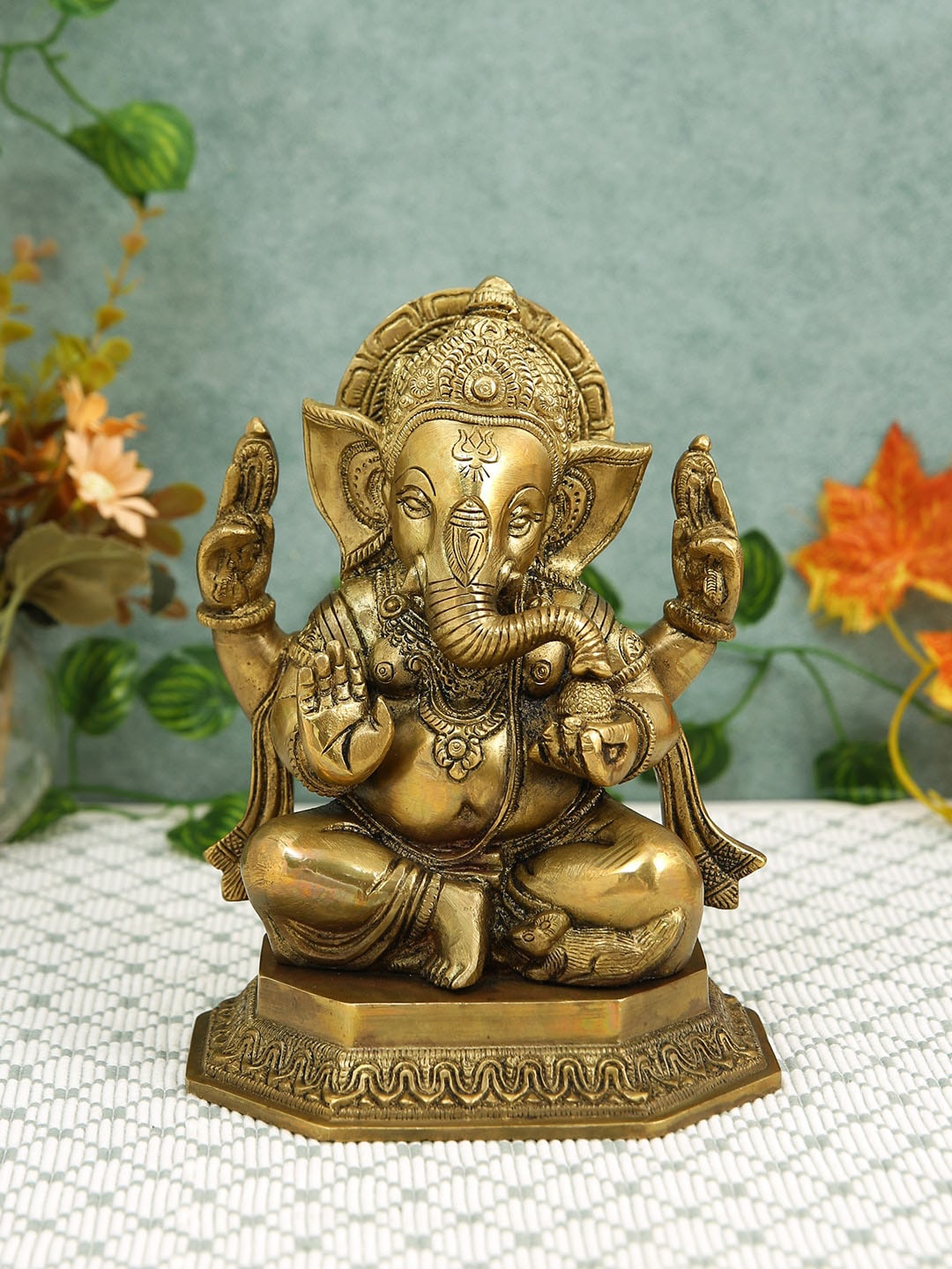 

Imli Street Gold Toned Big Ganesh Brass Idol Showpiece