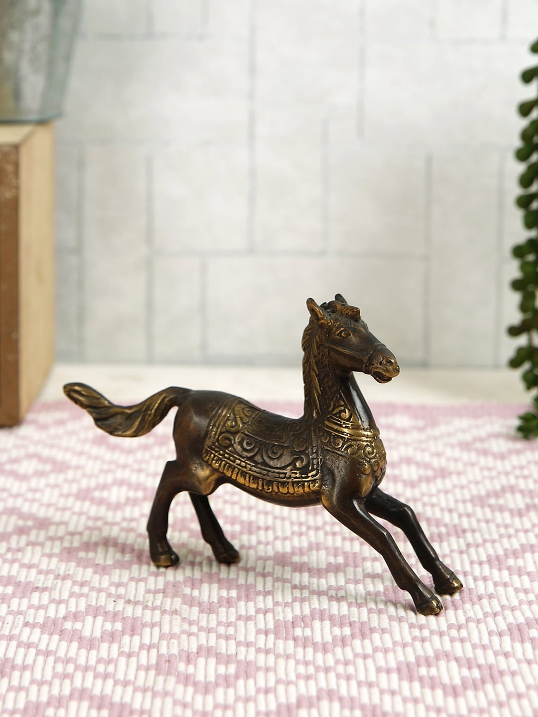 

Imli Street Brown & Gold Toned Horse Standing Table top Showpiece