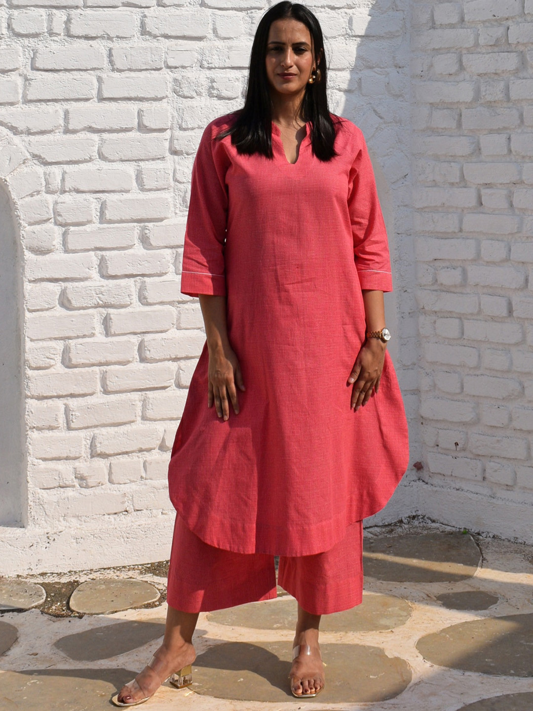 

House of Moxa Checked Mandarin Collar Straight Pure Cotton Kurta with Pyjamas, Red