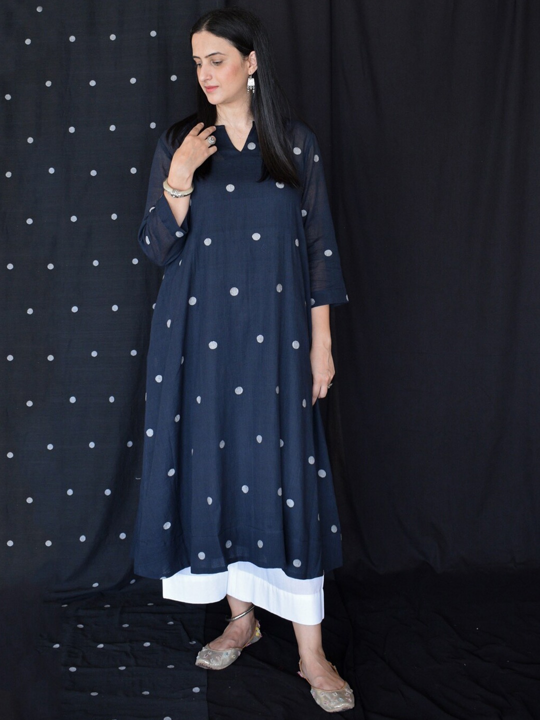 

House of Moxa Polka dots Printed Pure Cotton A line Kurta, Navy blue