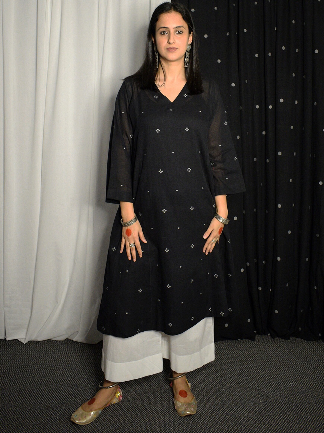 

House of Moxa Ethnic Motifs Printed Pure Cotton A line Kurta, Black