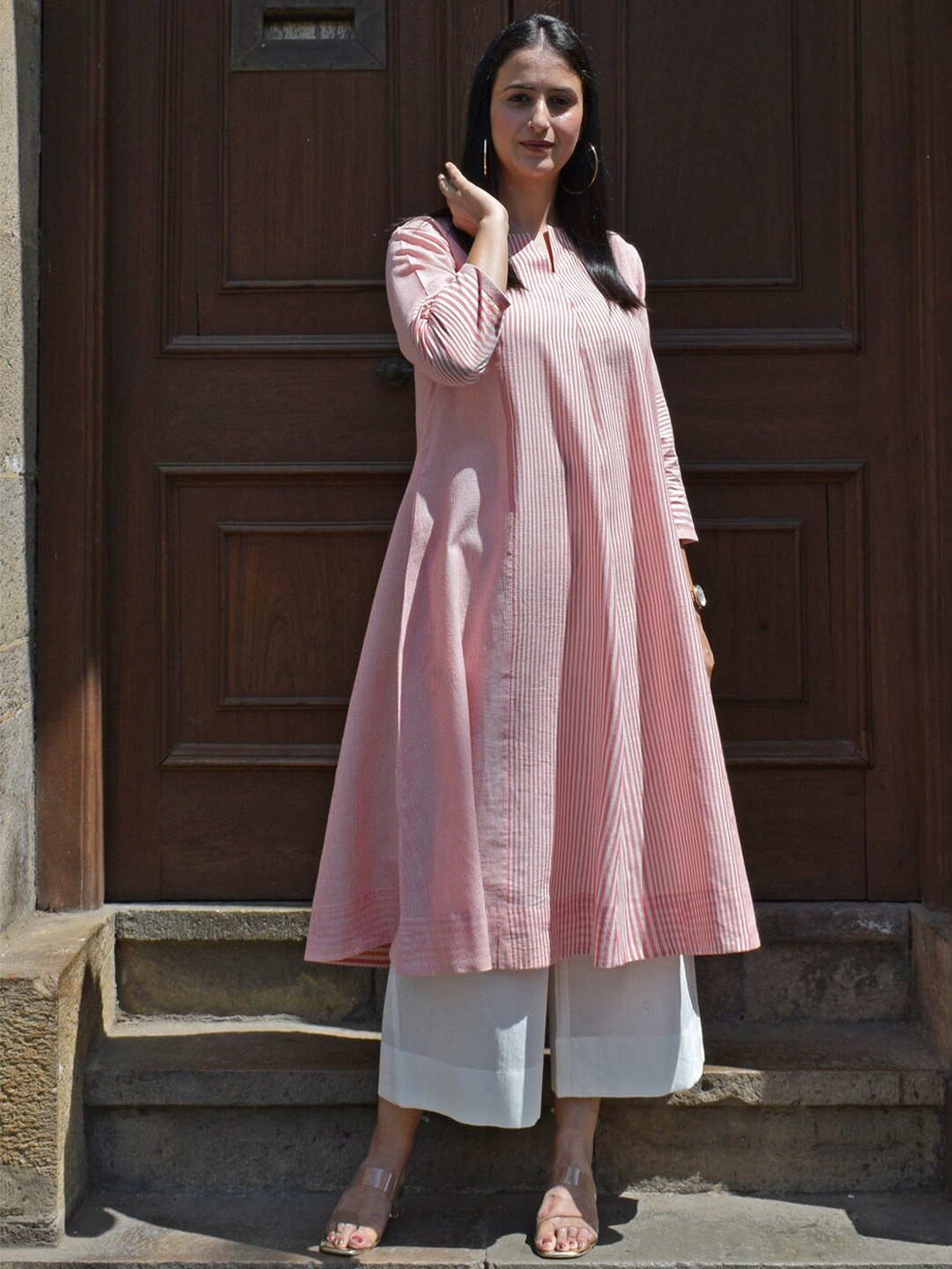 

House of Moxa Striped Round Neck A-Line Kurta, Pink