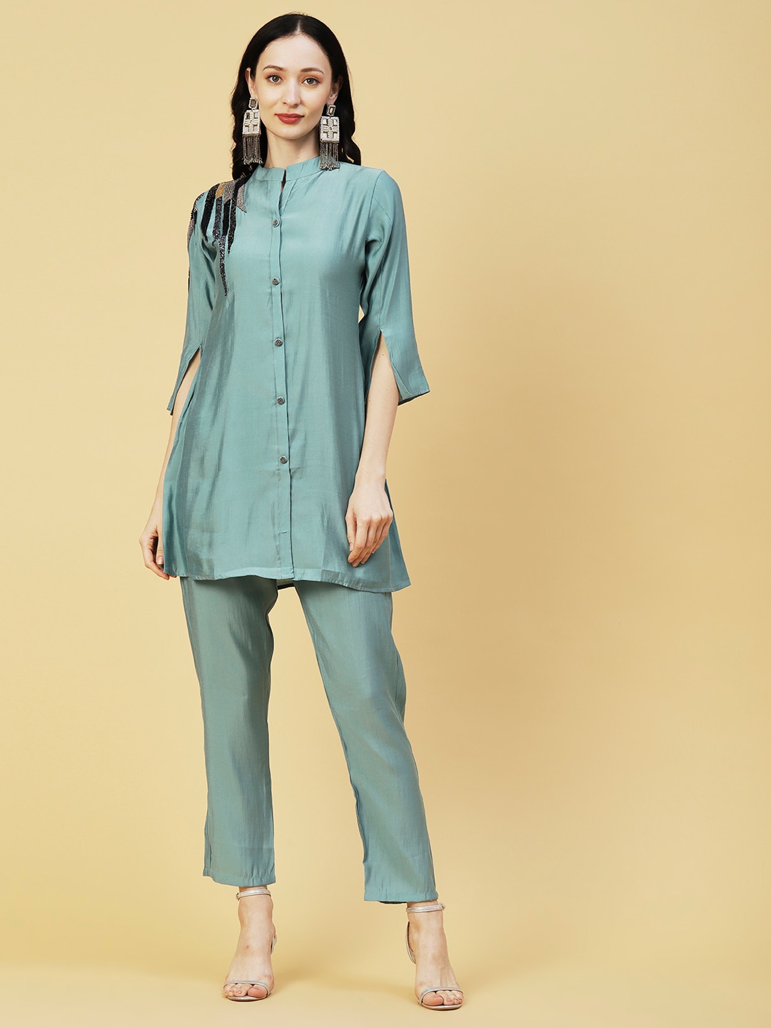 

FASHOR Embroidered Mandarin Collar Tunic With Trousers Co-Ords, Sea green