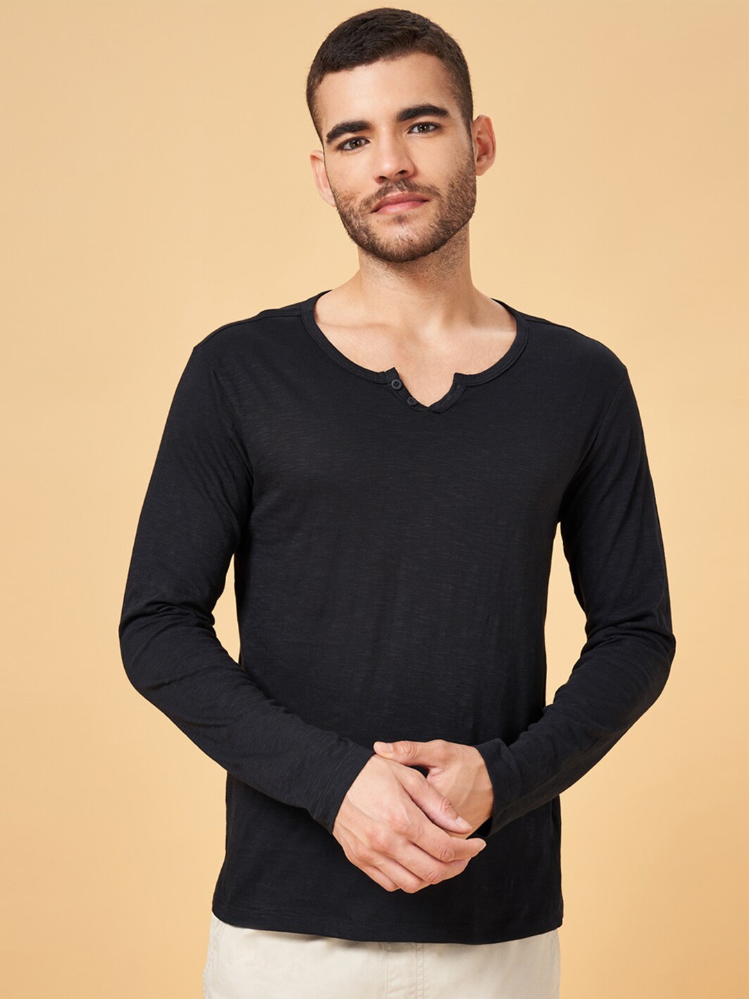

Urban Ranger by pantaloons Henley Neck Long Sleeves T-shirt, Black
