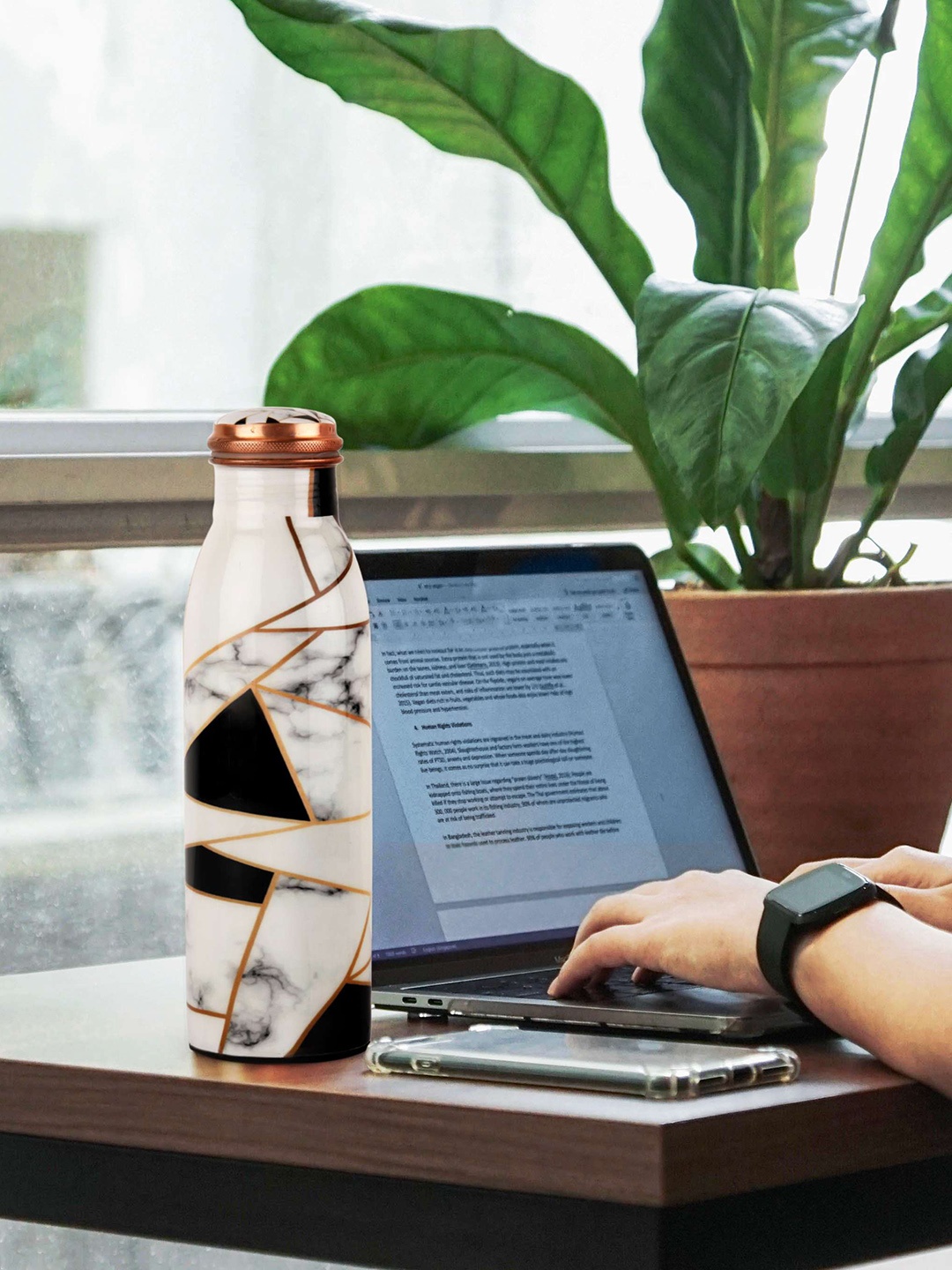 

Cello Good Earth White & Black Marble Designed Copper Water Bottle- 1000 ml