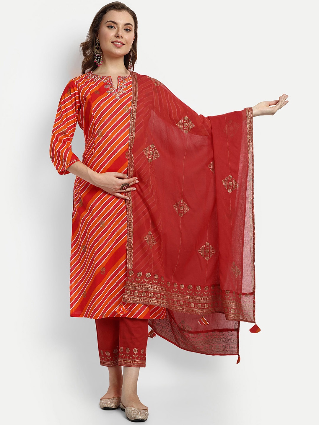 

mumzhug Leheriya Thread Work Pure Cotton Maternity Kurta With Palazzos & Dupatta, Red