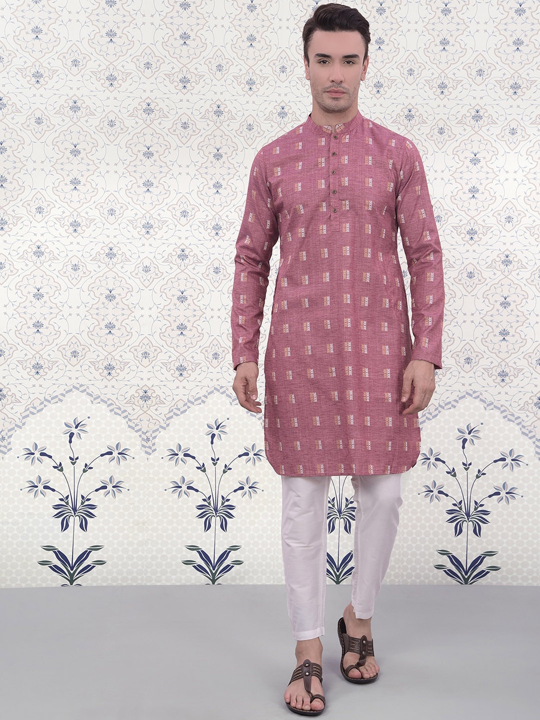 

Ode by House of Pataudi Mandarin Collar Kurta with Pyjamas, Pink