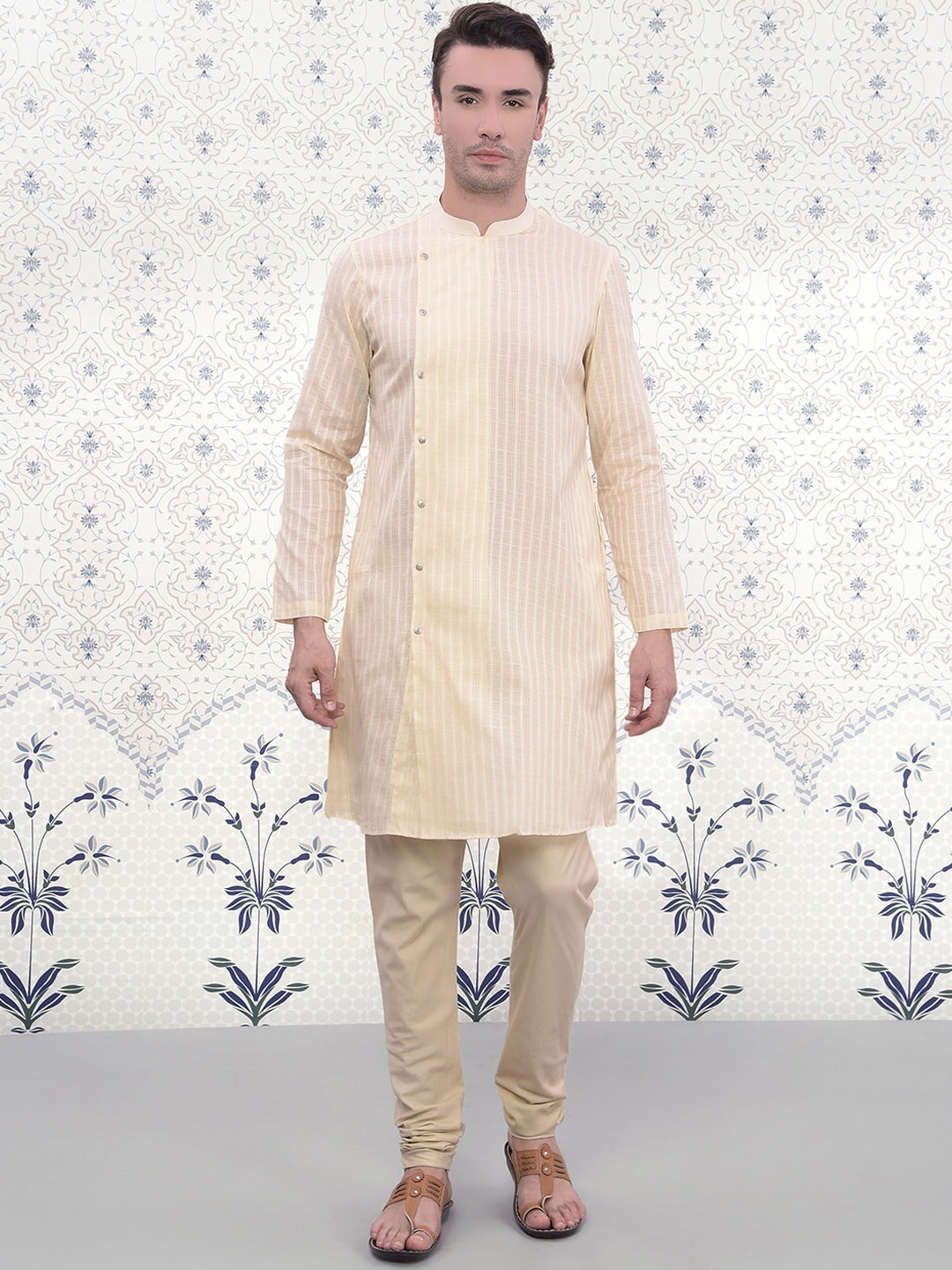 

Ode by House of Pataudi Striped Mandarin Collar Straight Kurta with Churidar, Off white