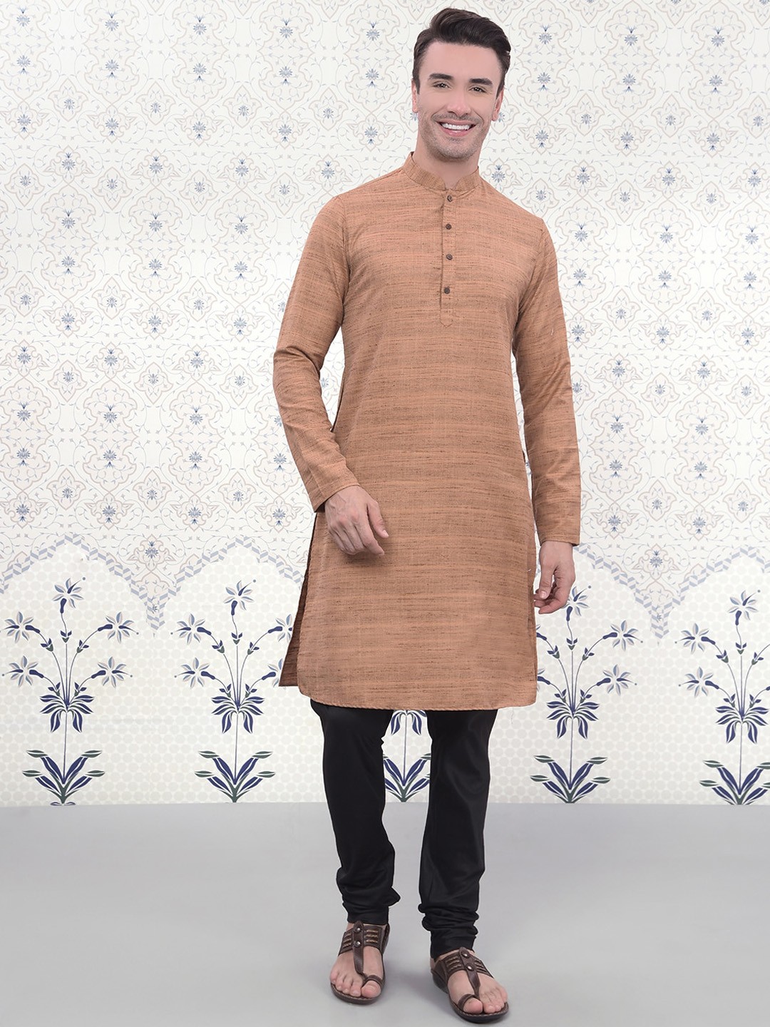 

Ode by House of Pataudi Woven Design Mandarin Collar Regular Kurta with Churidar, Brown