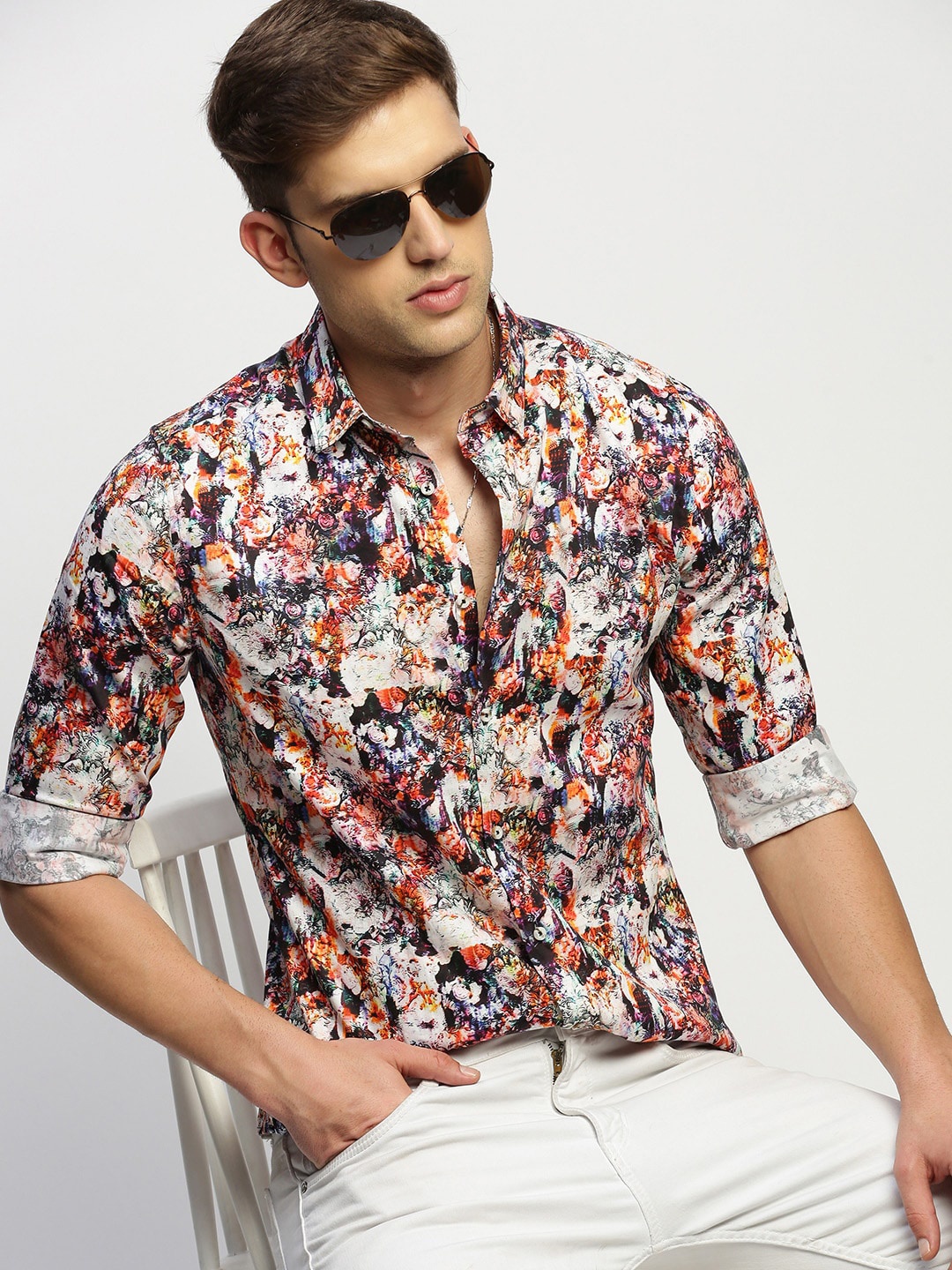 

SHOWOFF Standard Slim Fit Abstract Printed Casual Shirt, White