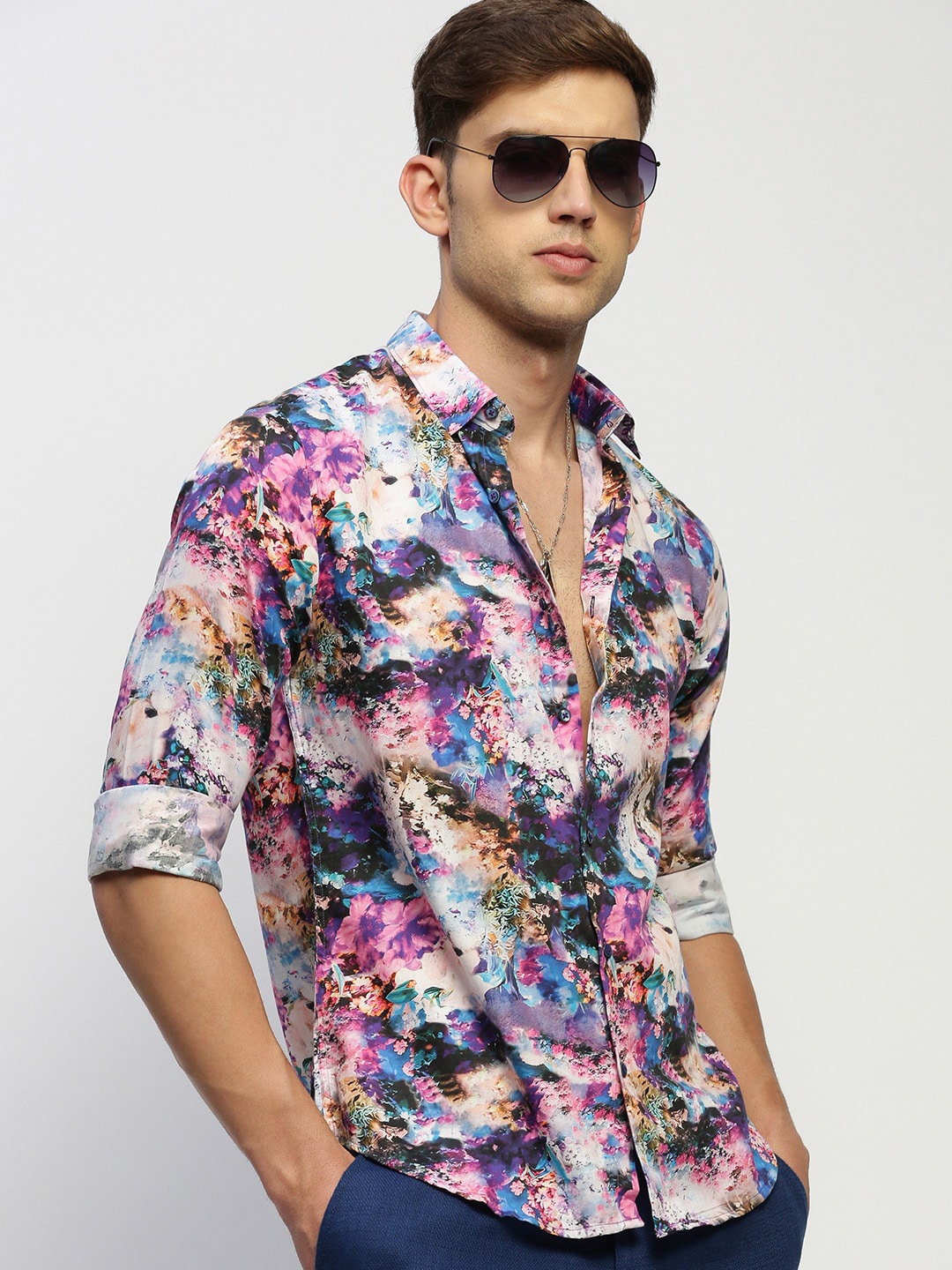 

SHOWOFF Standard Slim Fit Floral Printed Cotton Twill Casual Shirt, Purple