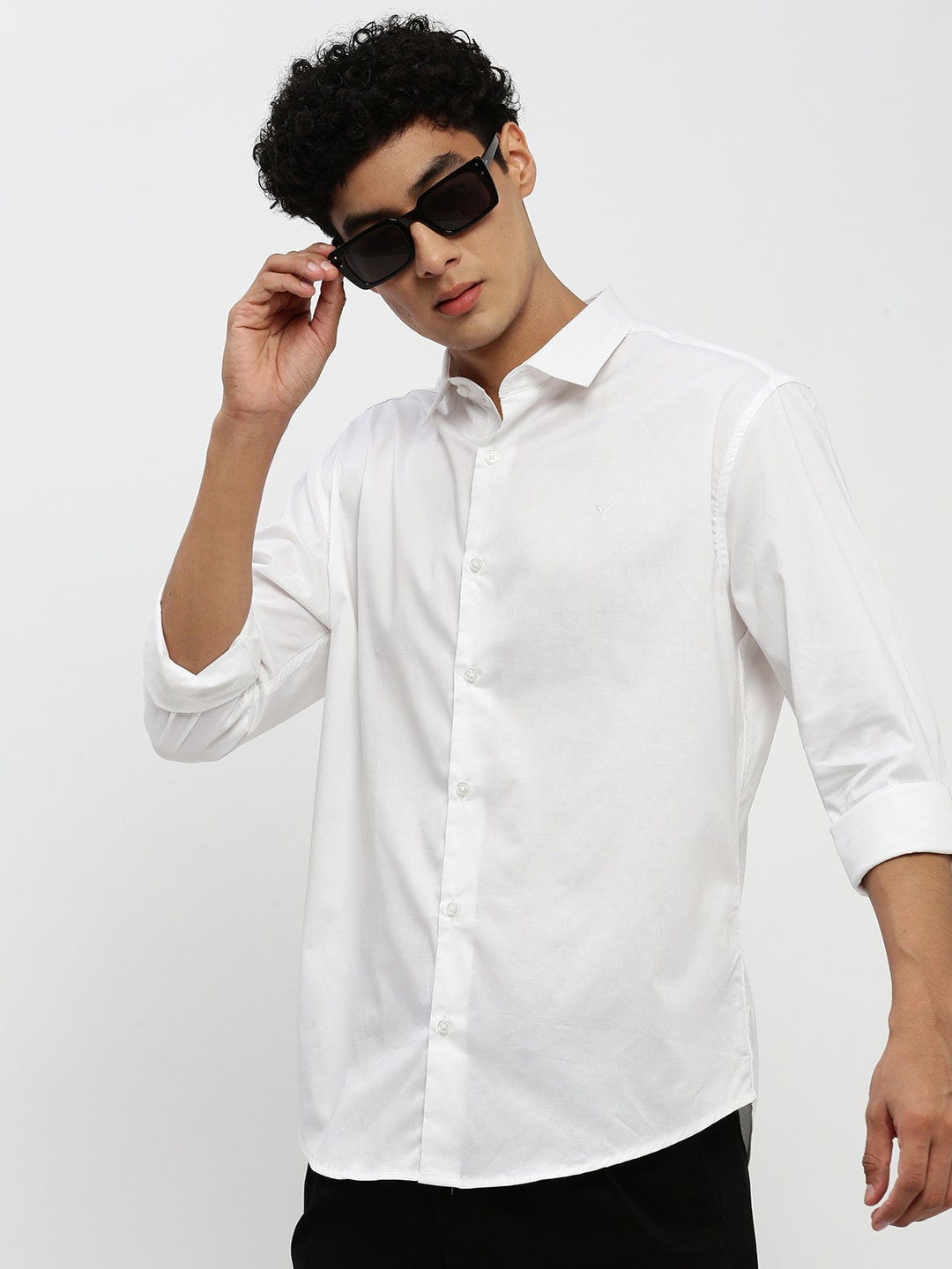

SHOWOFF Premium Slim Fit Twill Weave Cotton Casual Shirt, White