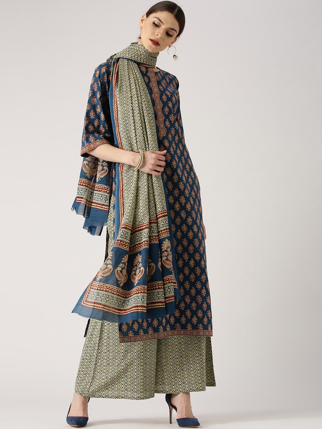 

Libas Women Navy & Cream-Coloured Printed Kurta with Palazzos, Navy blue