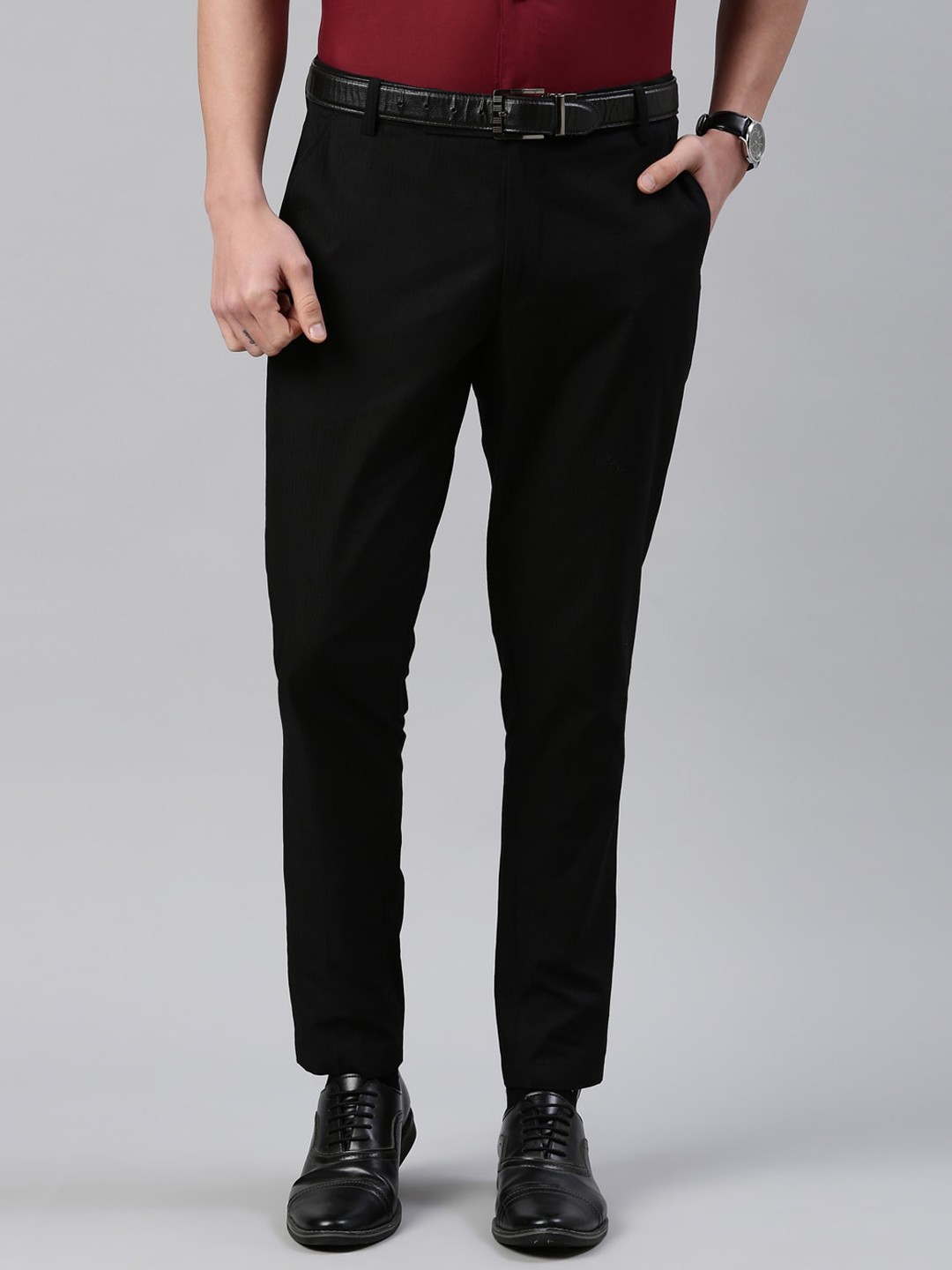 

THE SOUL PATROL Men Tapered Fit Cropped Formal Trouser, Black