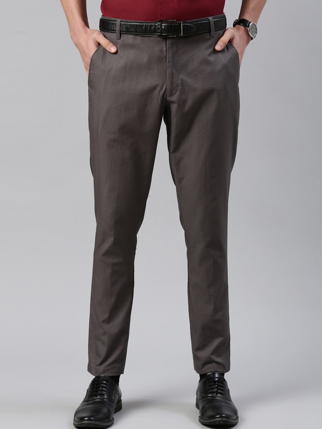 

THE SOUL PATROL Men Tapered Fit Cropped Formal Trouser, Grey