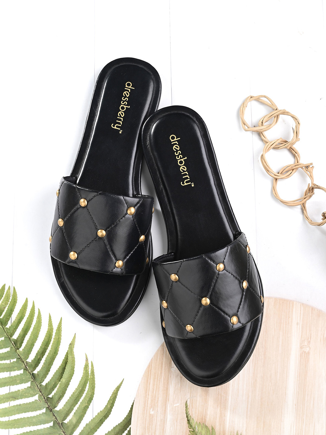 

DressBerry Black & Gold-Toned Embellished Open Toe Flats