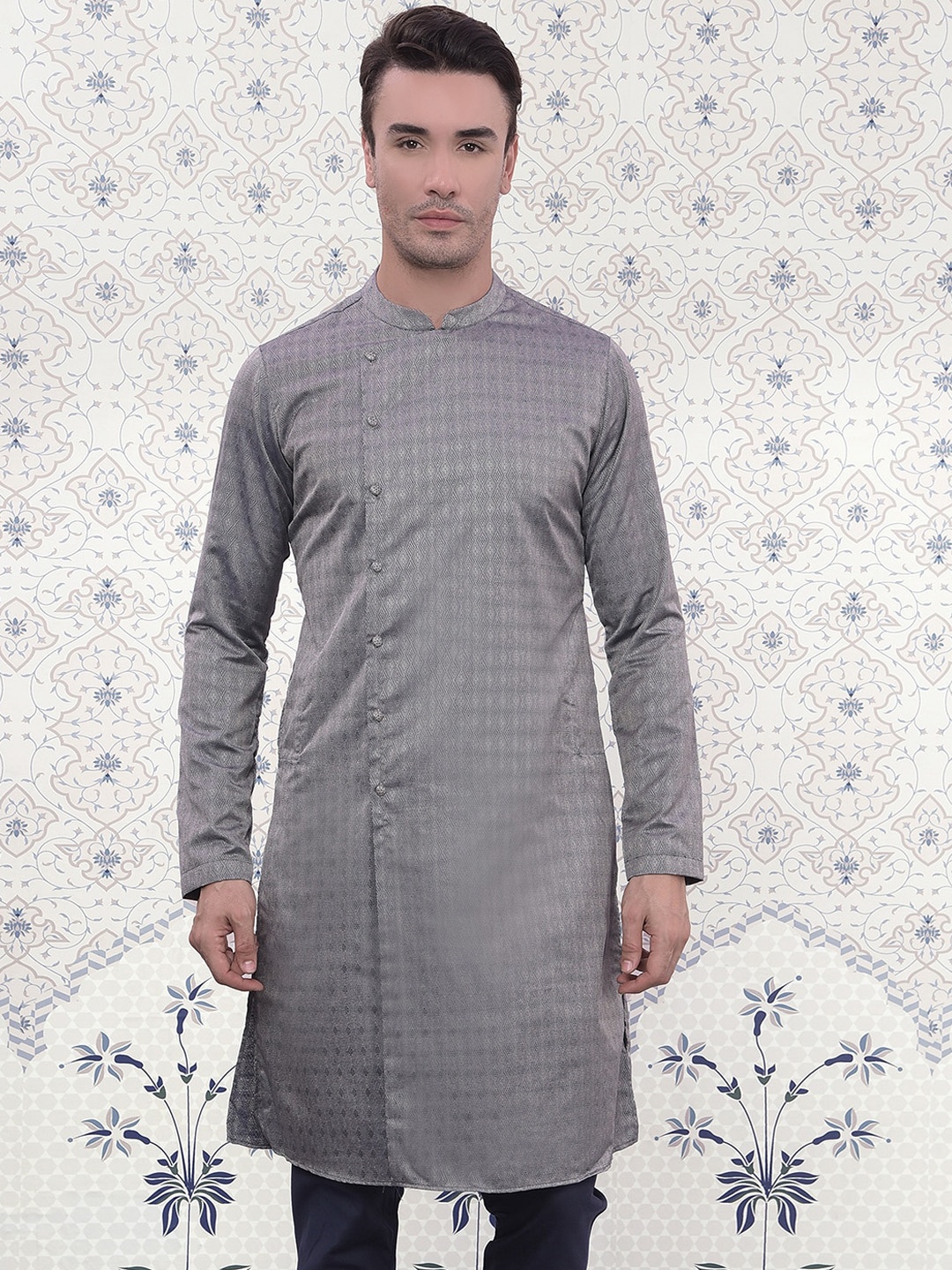 

Ode by House of Pataudi Woven Design Mandarin Collar Long Sleeves Jacquard Kurta, Navy blue