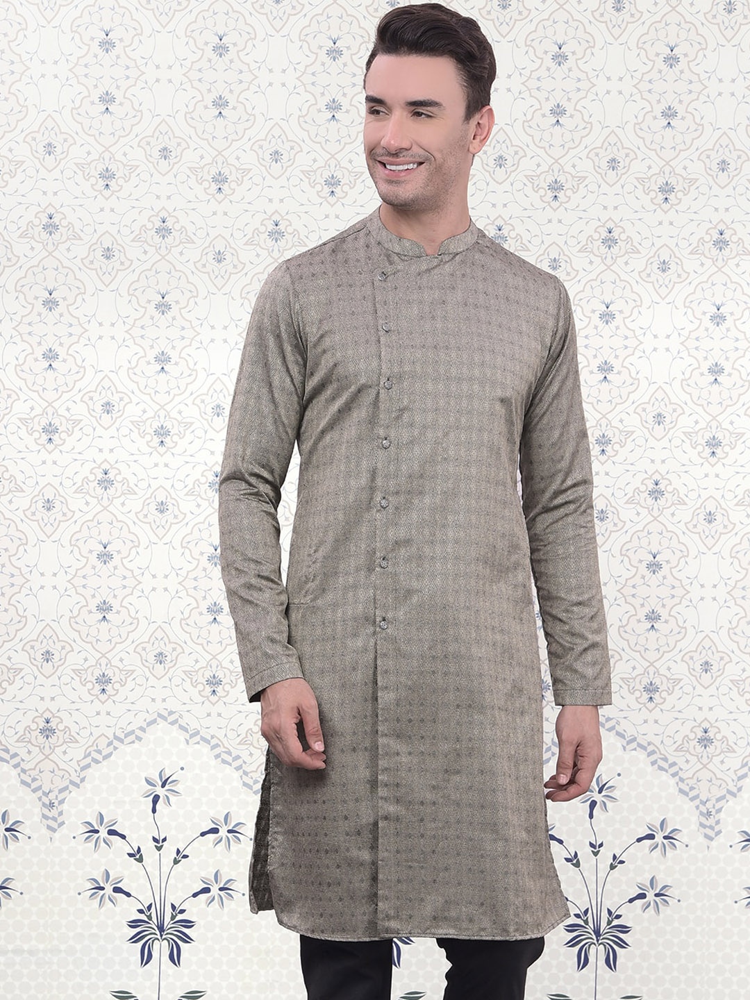 

Ode by House of Pataudi Woven Design Mandarin Collar Jacquard Straight Kurta, Black