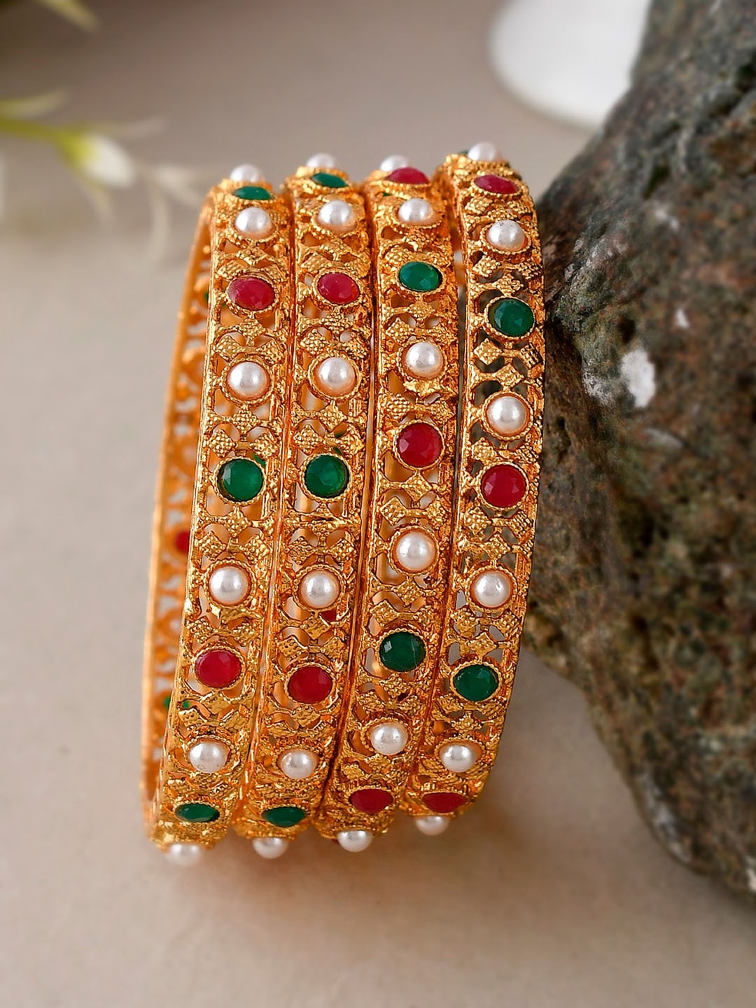 

Shoshaa Set Of 4 Gold-Plated Stone-Studded Bangles