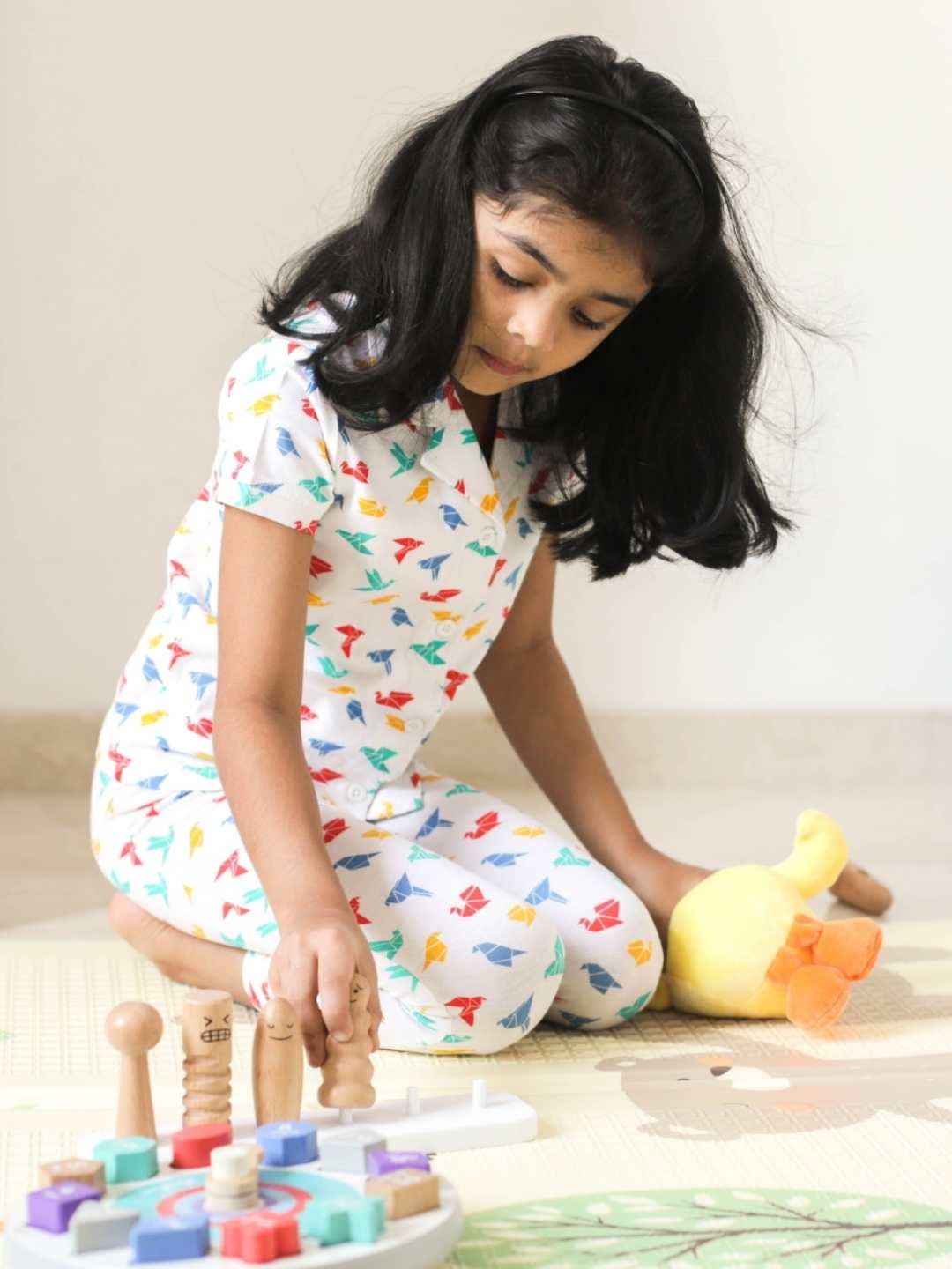 

Ola! Otter Kids Conversational Printed Pure Cotton Night suit, White