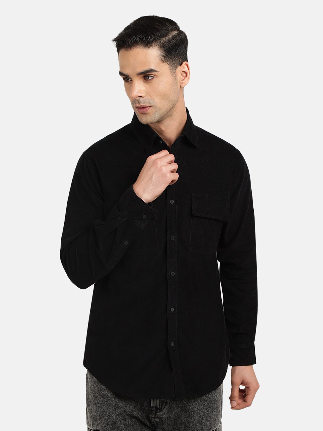 

Bene Kleed Spread Collar Opaque Corduroy Casual Shirt, Black