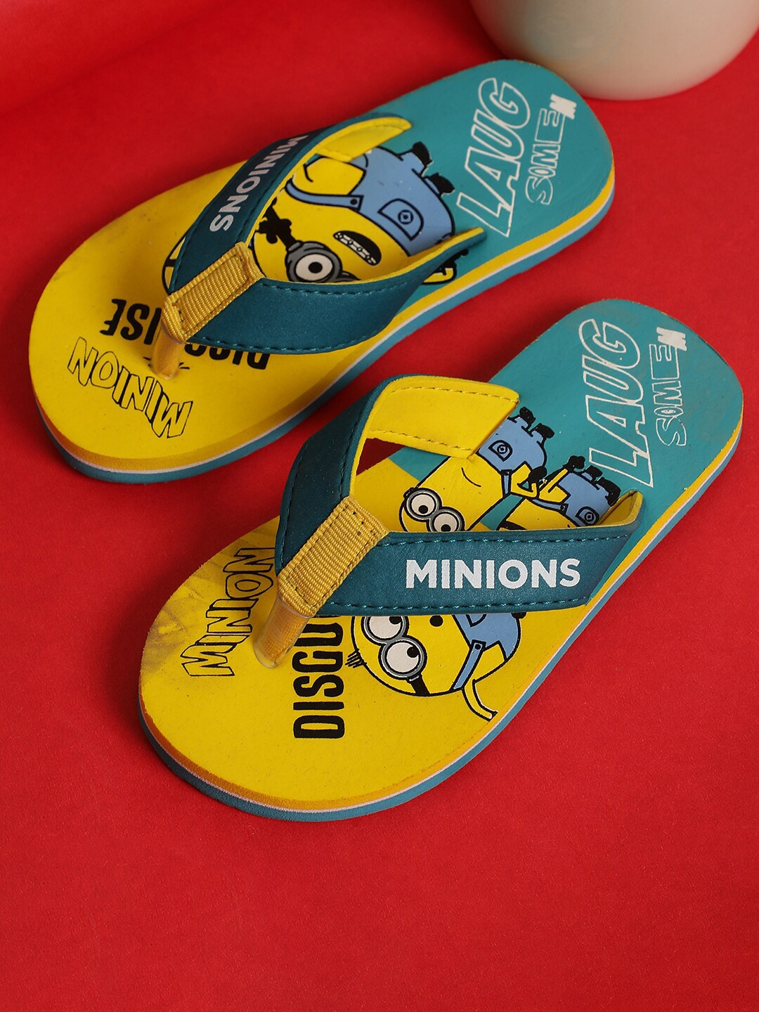 

Kids Ville Boys Minions Printed Thong Flip-Flops, Yellow