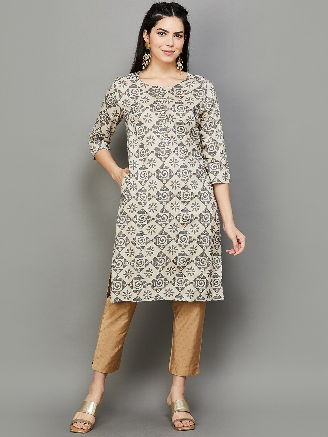 

Melange by Lifestyle Ethnic Motifs Printed Straight Regular Kurta, Beige
