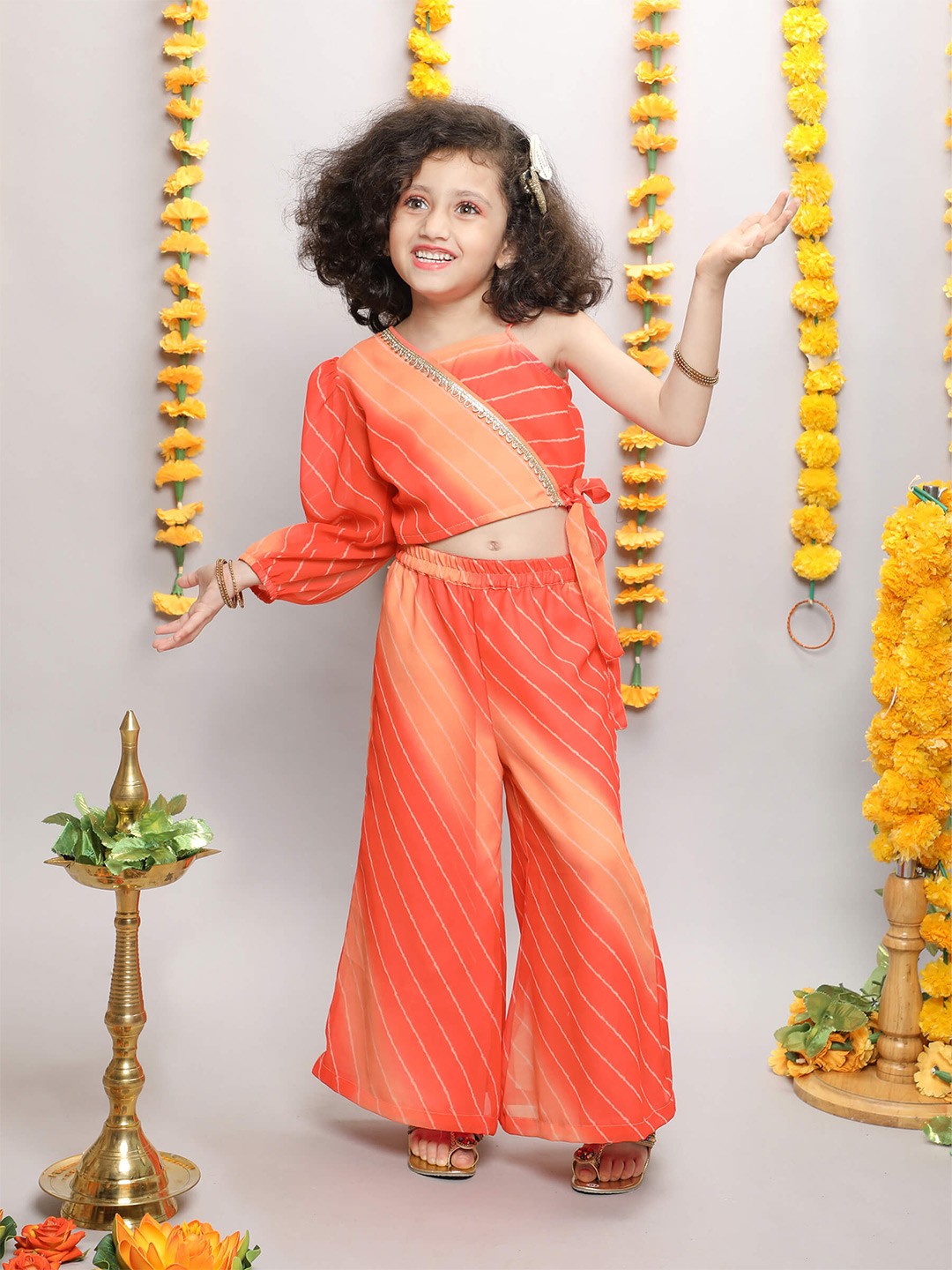 

taffykids Girls Leheriya Printed Top with Trousers, Orange