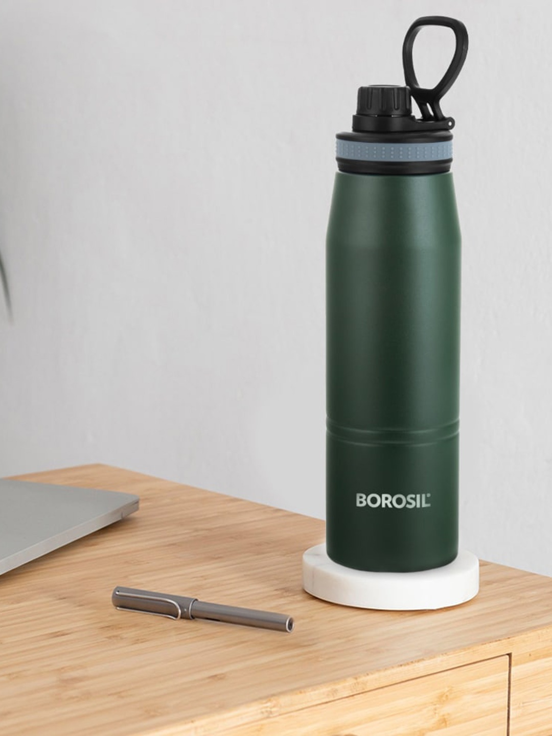 

BOROSIL Gosport Double Wall Vacuum Insulated Flask Water Bottle, Green