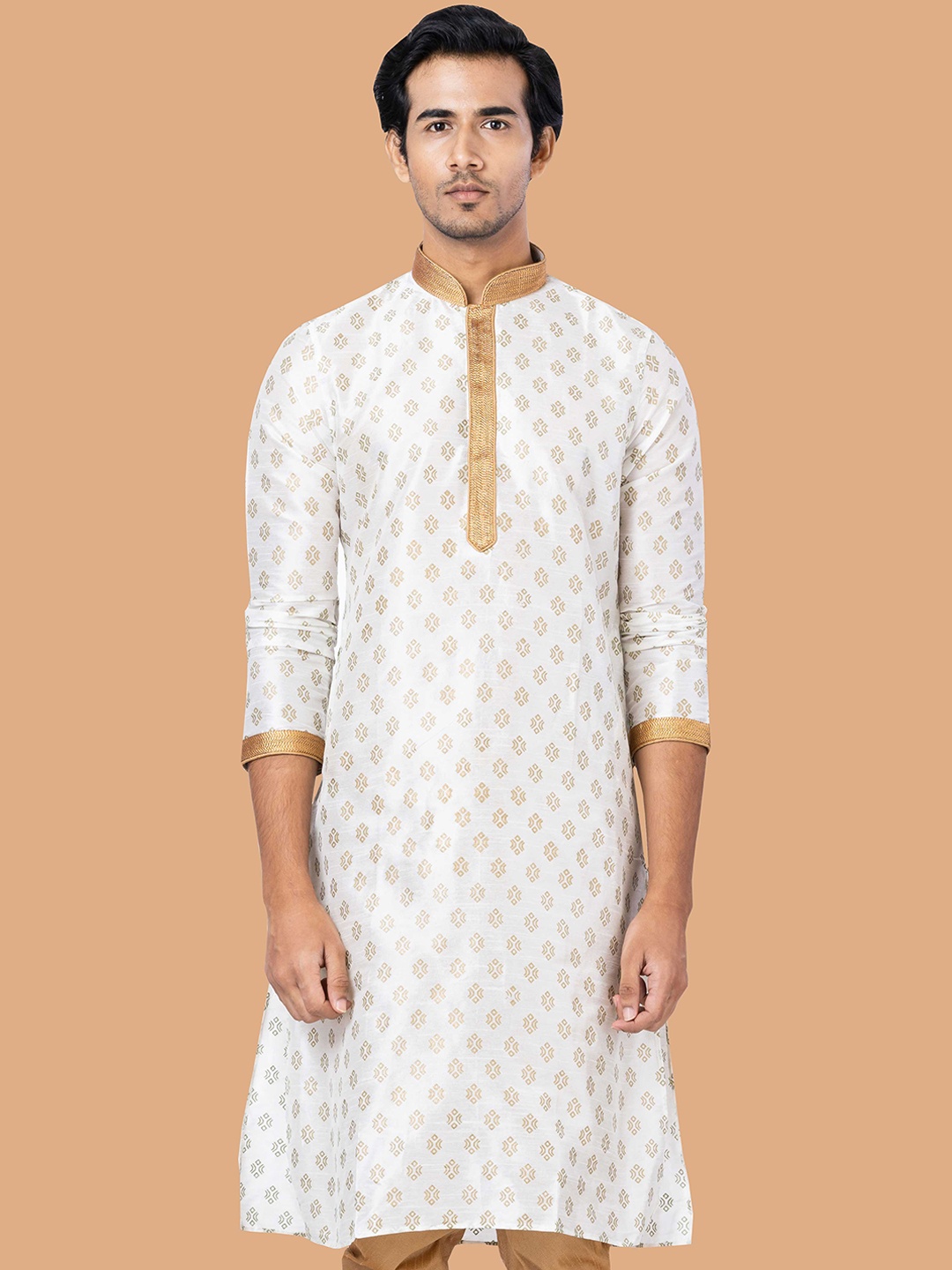 

ROOTED LIBAAS Men White Ethnic Motifs Kurta