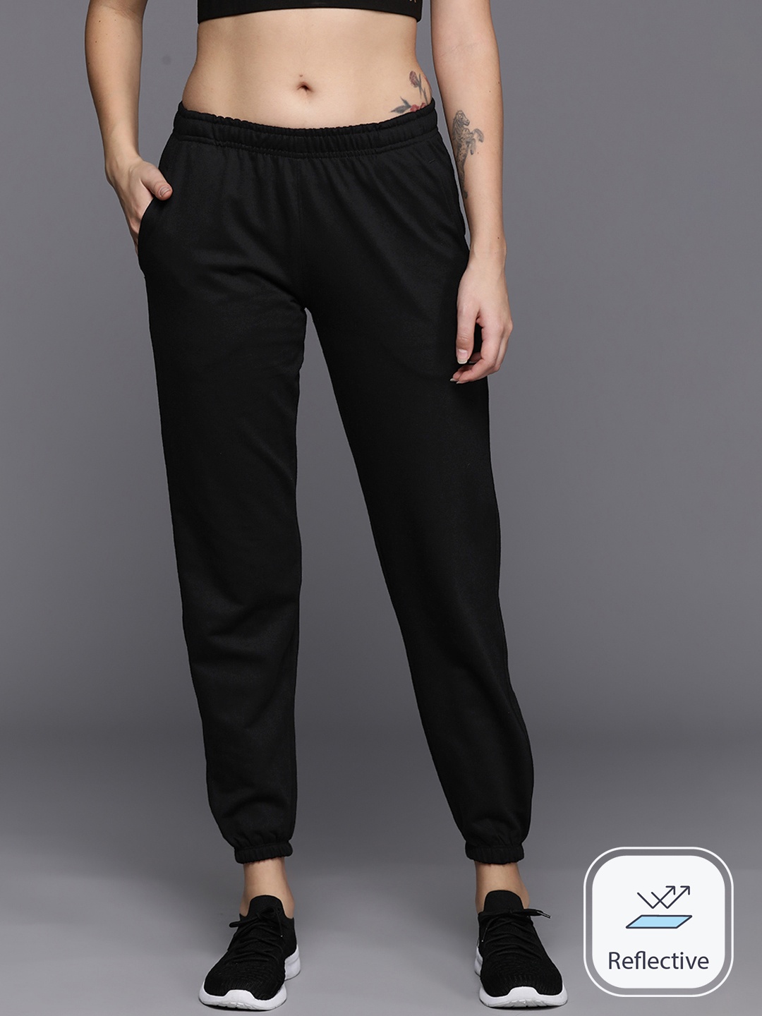 

HRX by Hrithik Roshan Mid-Rise Regular Fit Training Joggers, Black