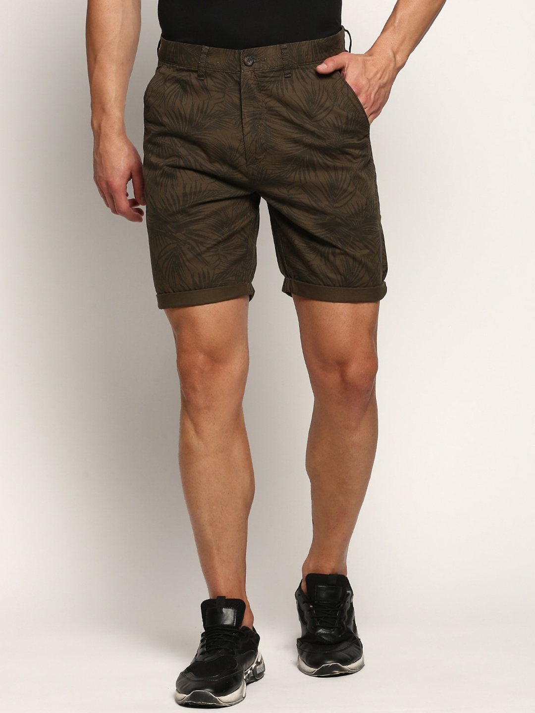 

SHOWOFF Men Floral Printed Mid Rise Cotton Shorts, Olive
