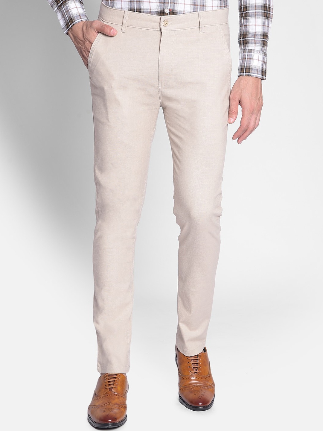 

Crimsoune Club Men Mid-Rise Slim Fit Trousers, Beige