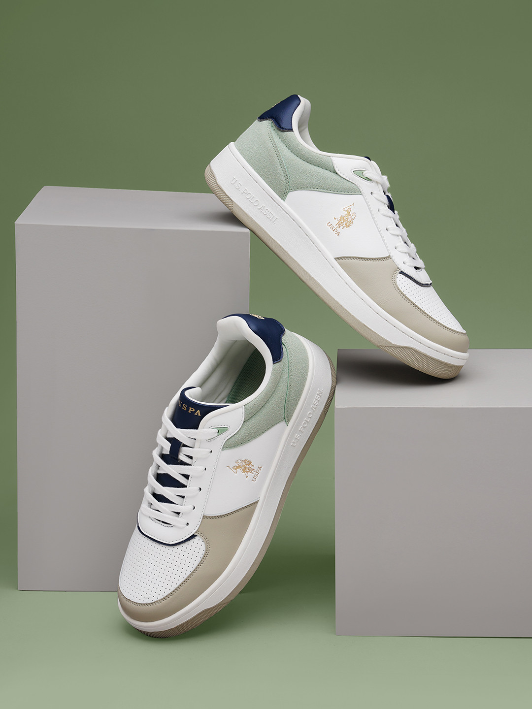 

U.S. Polo Assn. Men KNIGHT Colourblocked Comfort Insole Basics Sneakers, White