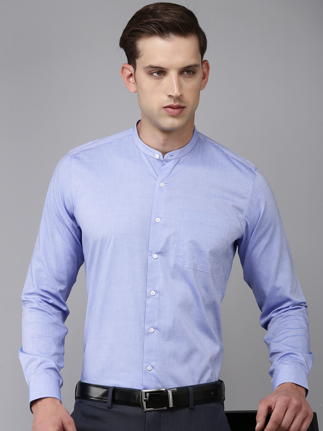 

Van Heusen Men Pure Cotton Slim Fit Formal Shirt, Blue