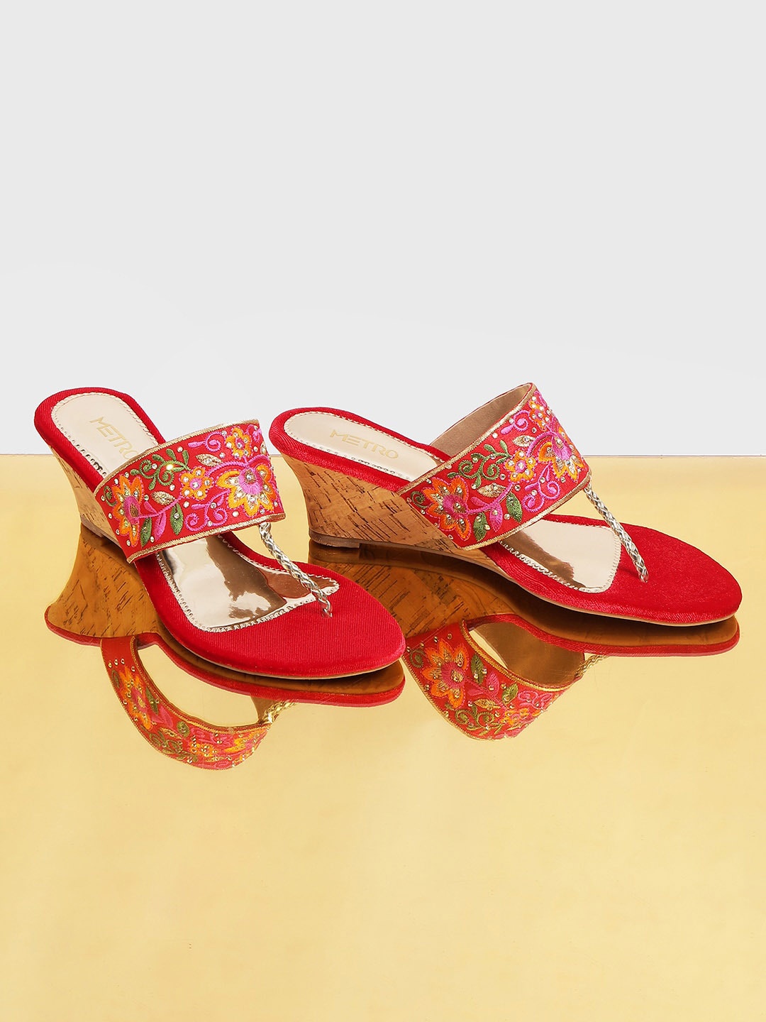 

Metro Ethnic Embellished One Toe Wedges, Maroon