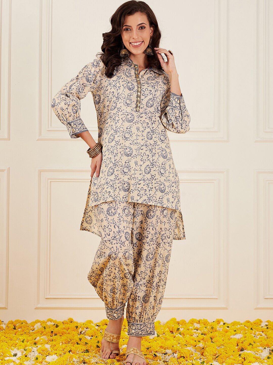 

Sangria Floral Printed Pure Cotton Straight Kurta With Harem Pants, Beige