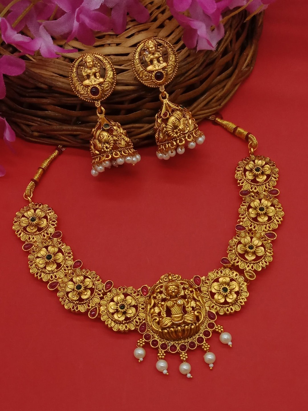 

AASHISH IMITATION Gold-Plated Kundan Studded Jewellery Set, Pink