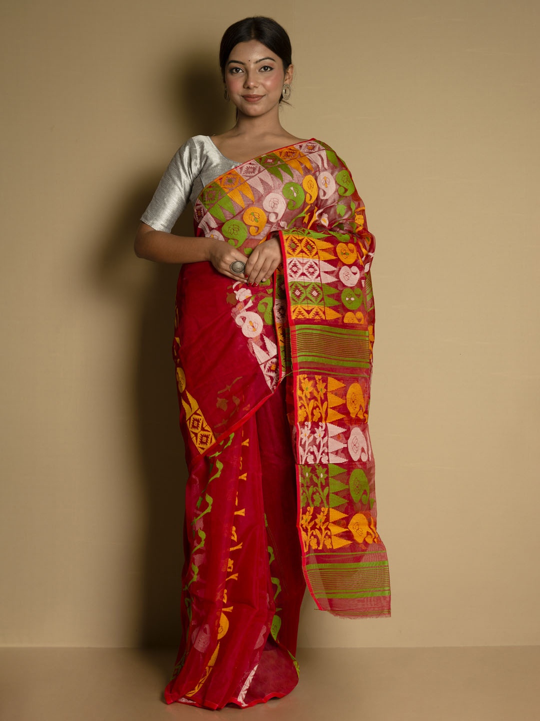 

SARIKA Ethnic Motifs Woven Design Pure Cotton Jamdani Saree, Red