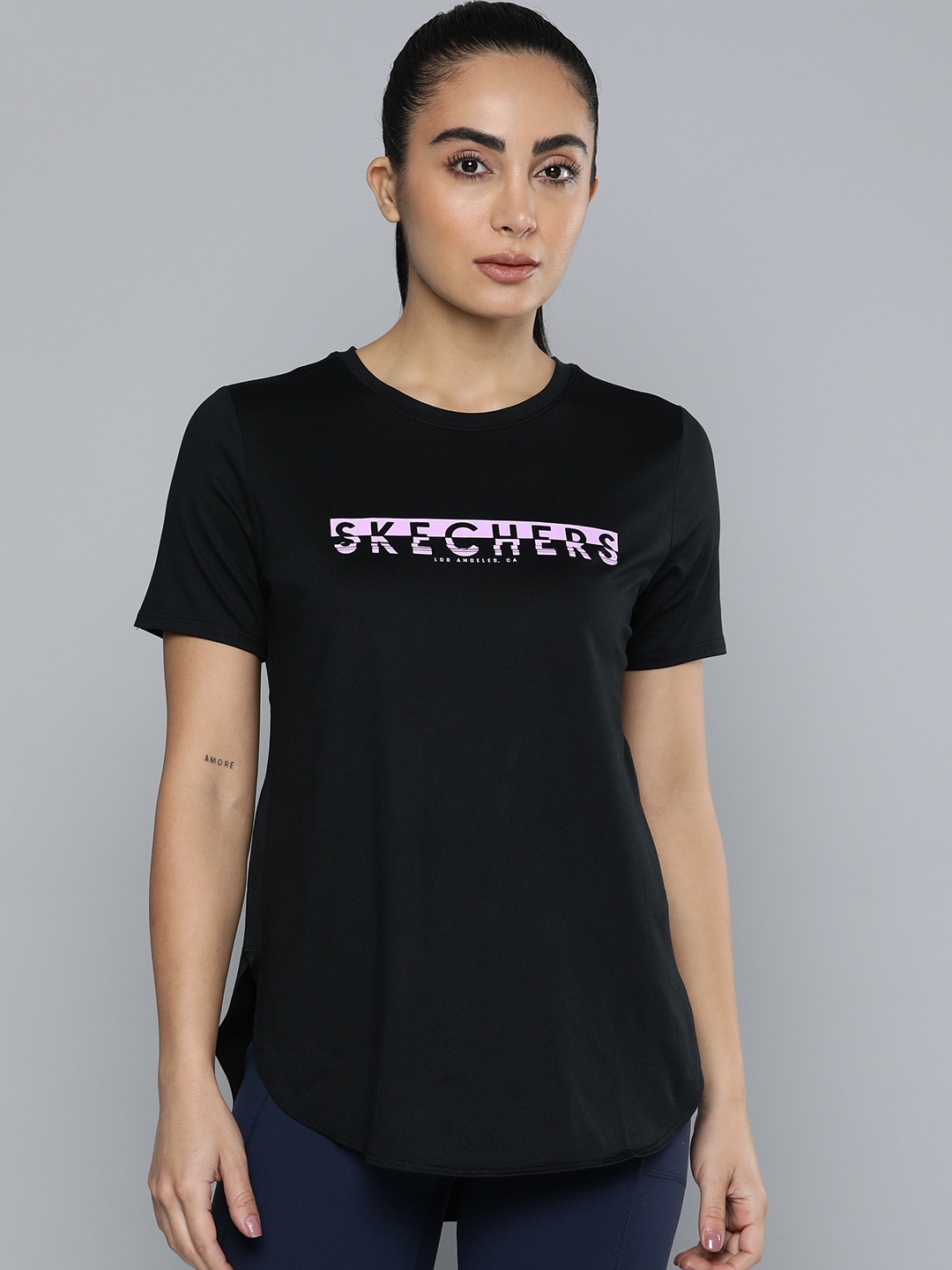 

Skechers GODRI SWIFT Moisture wicking Brand Logo Printed T-shirt, Black