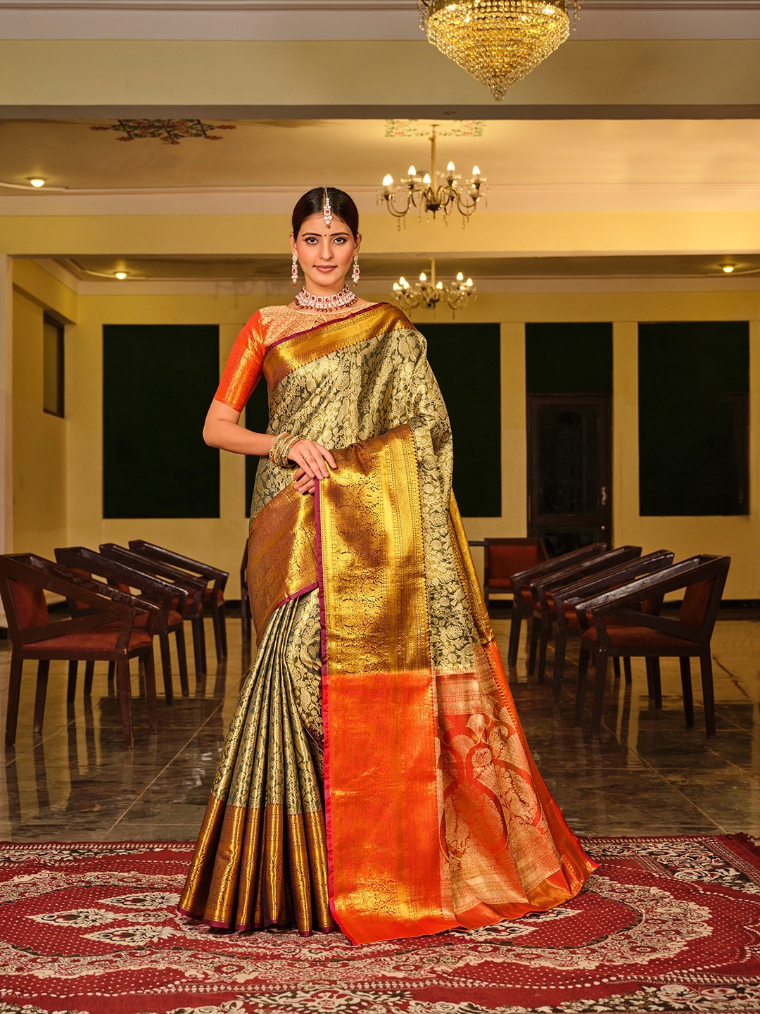 

JUST FASHION Olive Woven Design Zari Kanjeevaram Saree