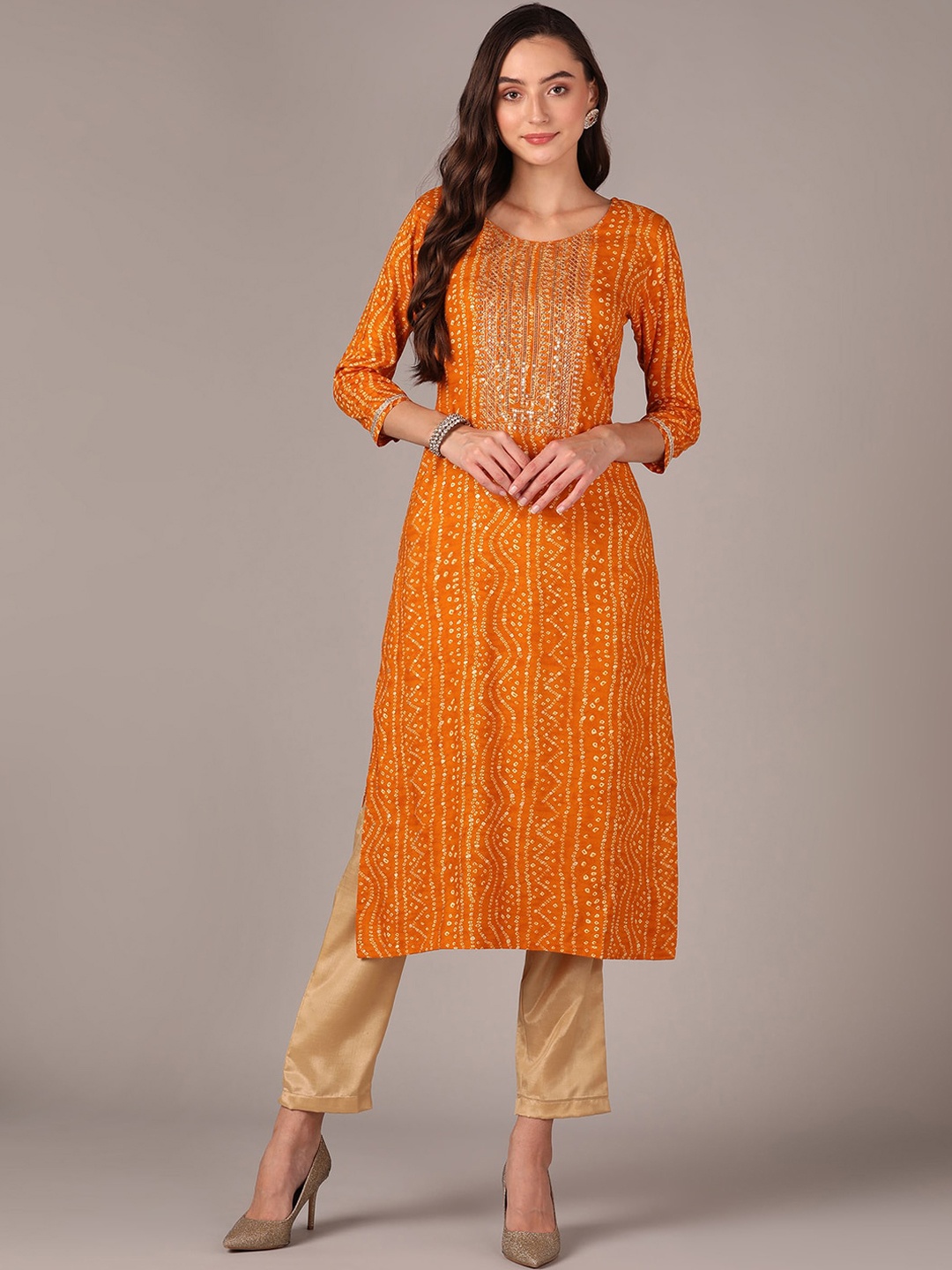 

AHIKA Bandhani Ethnic Motifs Printed Round Neck Sequinned Straight Kurta, Yellow