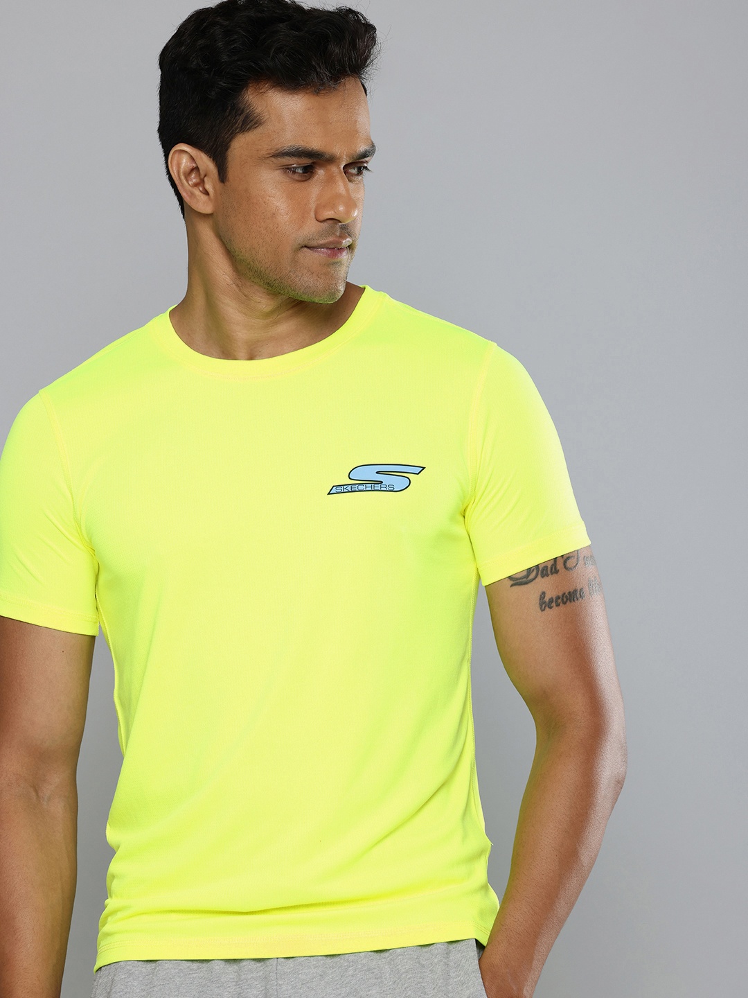 

Skechers Gorun Elevate Tee Sports T-shirt, Yellow