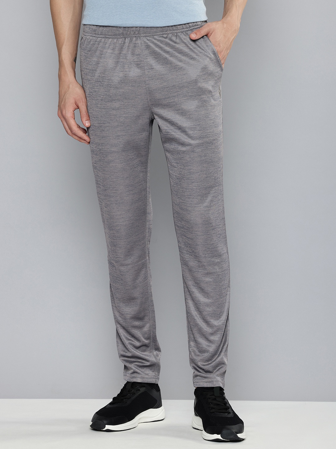 

Skechers Men SKECH KNITS RIVAL TA Track Pants, Grey