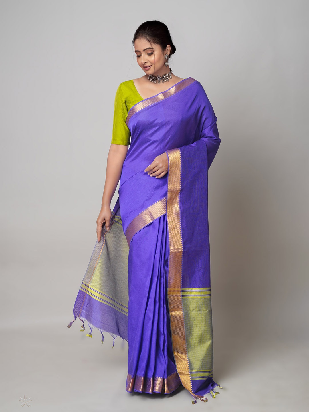 

Unnati Silks Zari Mangalagiri Saree, Violet